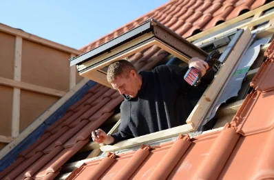 Pose de fenêtres de toit Velux à la Longine